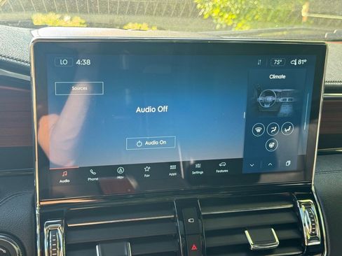 Certified 2023 Lincoln Navigator Reserve image 30