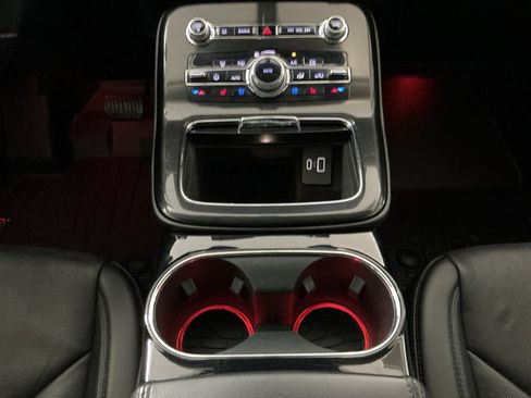 Used 2022 Lincoln Nautilus Reserve AWD/4WD image 13