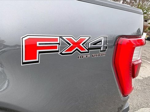 Used 2023 Ford F150 Lariat w/ Equipment Group 502A High image 8