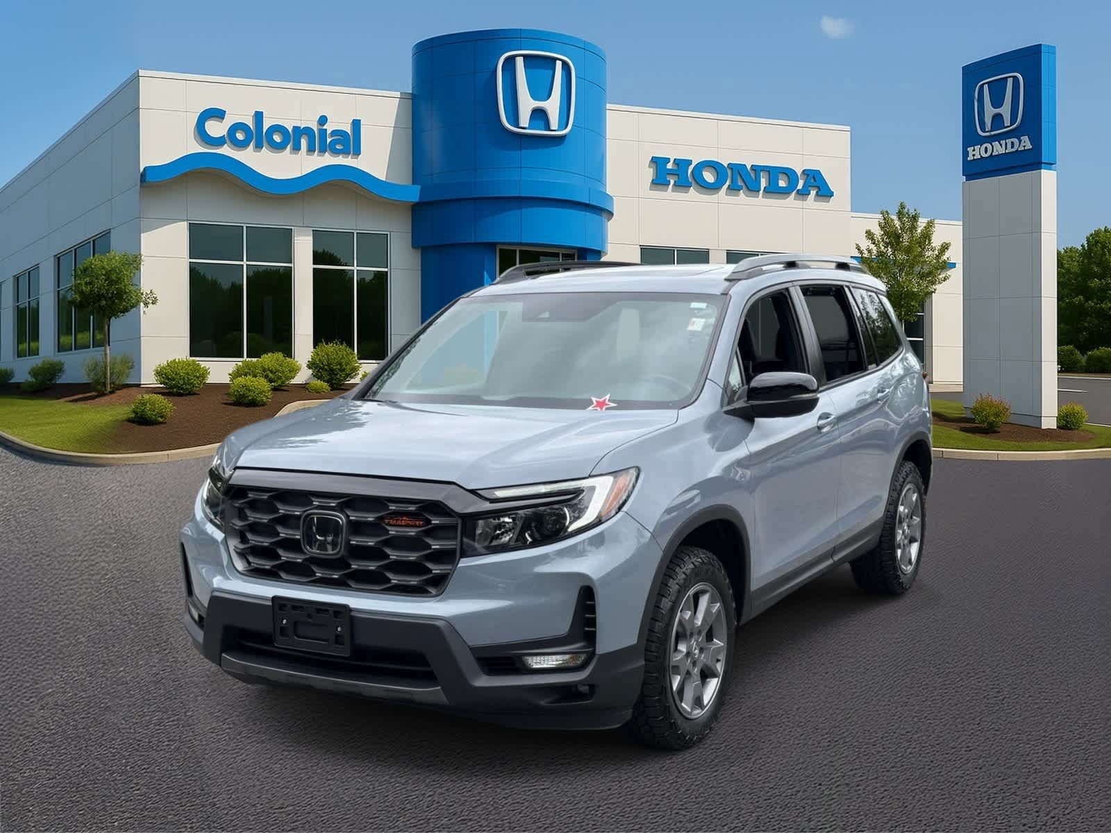 Used 2025 Honda Passport TrailSport image 1