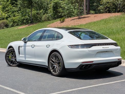 Certified 2023 Porsche Panamera 4 Platinum Edition w/ Assistance Package AWD/4WD image 3