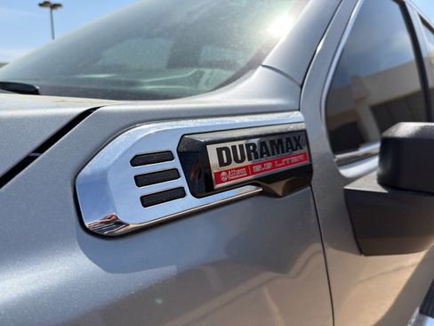 New 2026 GMC Sierra 2500 SLE w/ SLE Convenience Package image 9