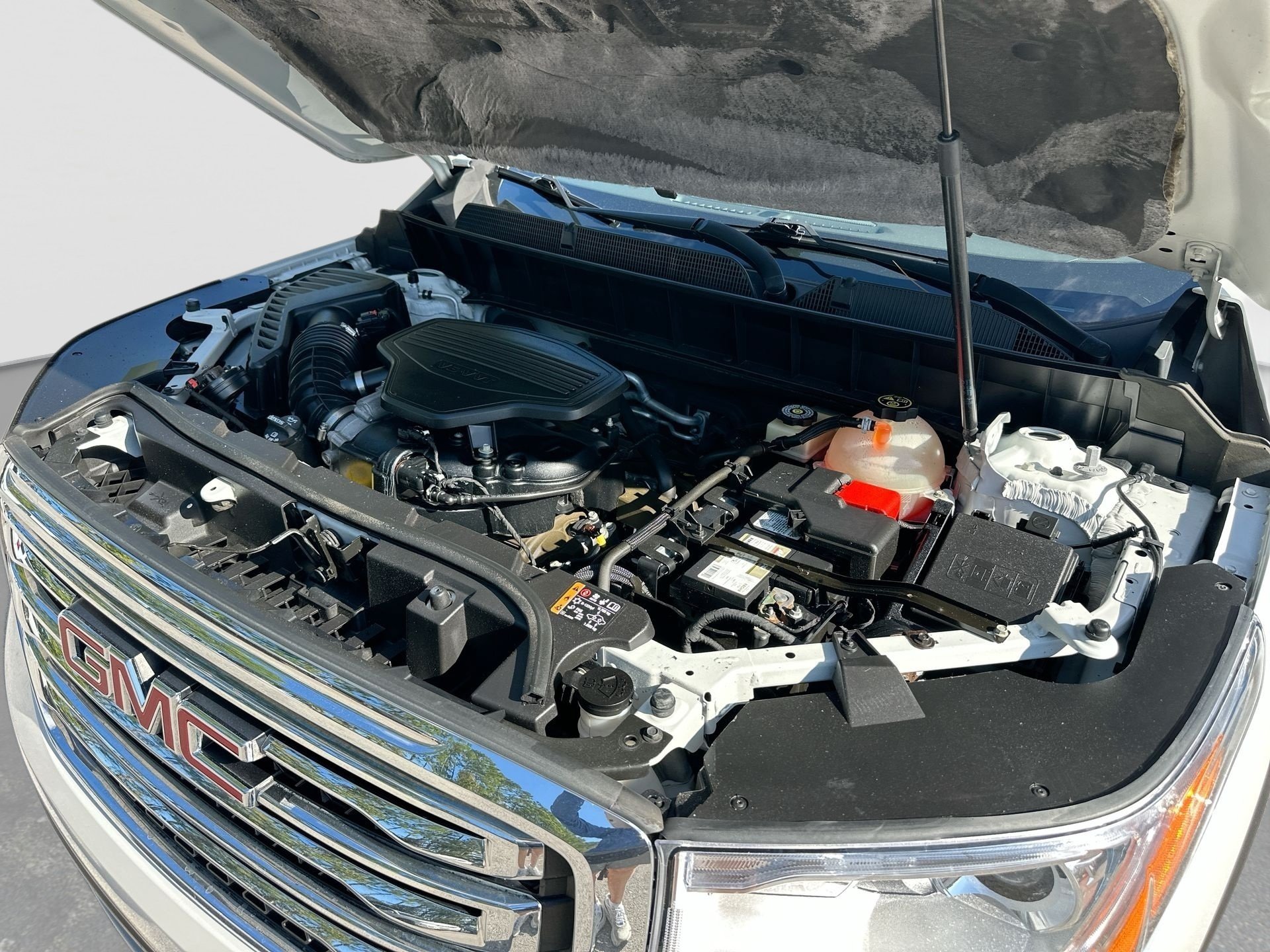 Certified 2017 GMC Acadia SLT FWD image 30