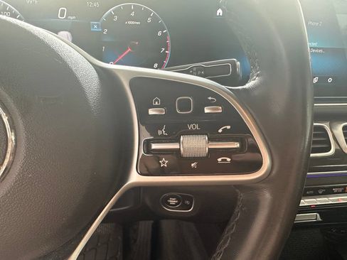 Used 2020 Mercedes-Benz GLS 450 4MATIC image 21