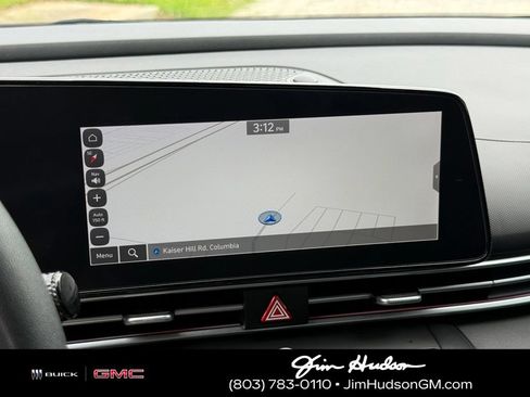 Used 2024 Hyundai Elantra SEL FWD image 5