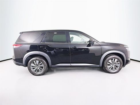 Used 2023 Nissan Pathfinder S AWD/4WD image 8