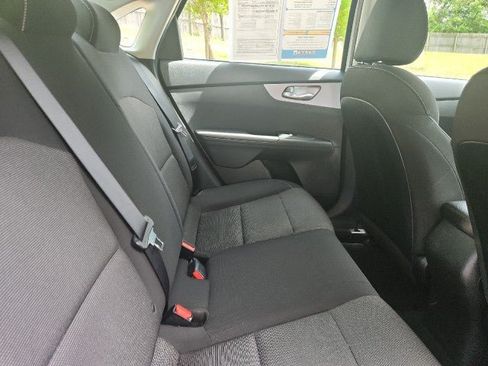 Used 2023 Kia Forte LXS FWD image 33
