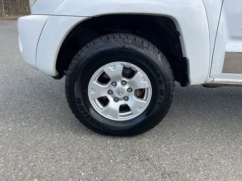 Used 2006 Toyota Tacoma 4x4 Double Cab image 29