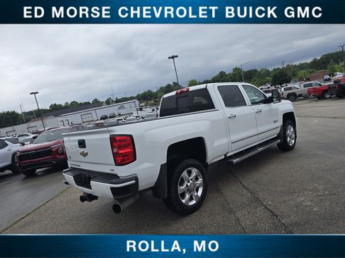 Used 2025 Chevrolet Silverado 1500 RST AWD/4WD image 3