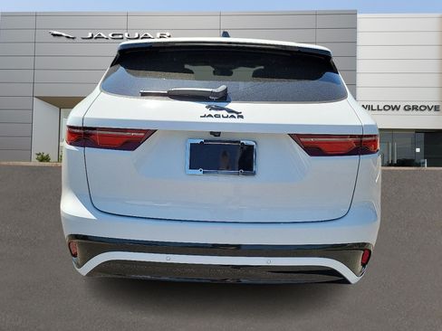 Used 2025 Jaguar F-PACE R-Dynamic S AWD/4WD image 7