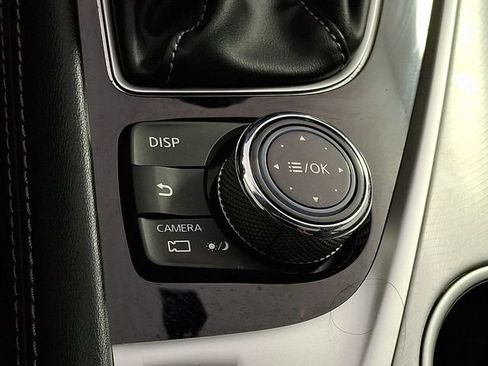 Used 2022 INFINITI Q50 Luxe w/ Cargo Package AWD/4WD image 29