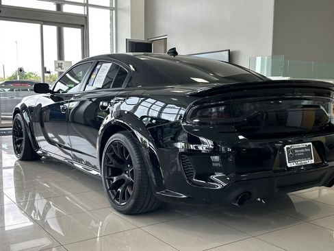 Used 2023 Dodge Charger SRT Hellcat w/ Harman/Kardon Audio Group RWD image 5