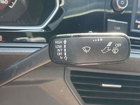 Used 2019 Volkswagen Jetta R-Line FWD image 26