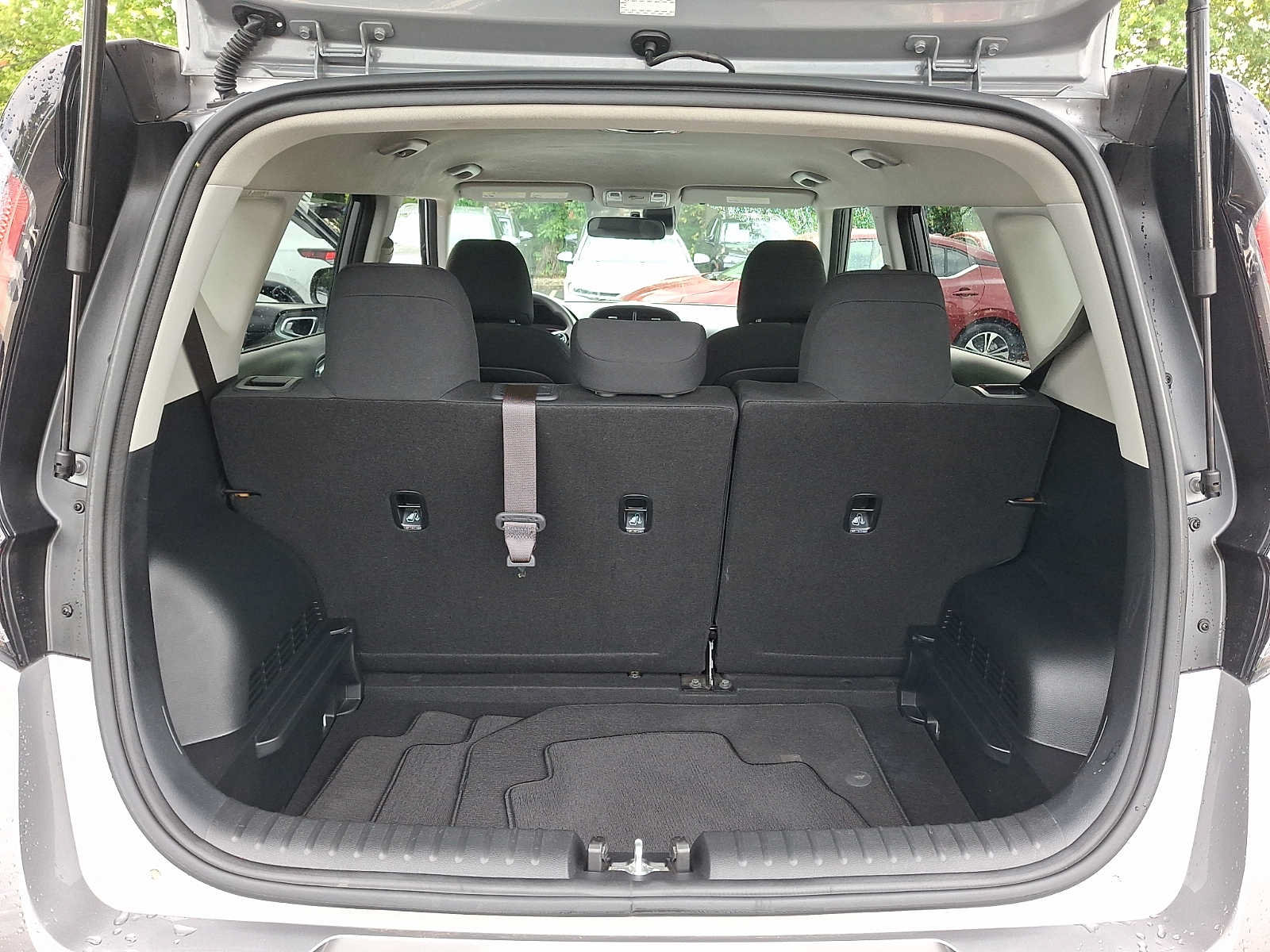 Used 2023 Kia Soul LX w/ LX Technology Package FWD image 27