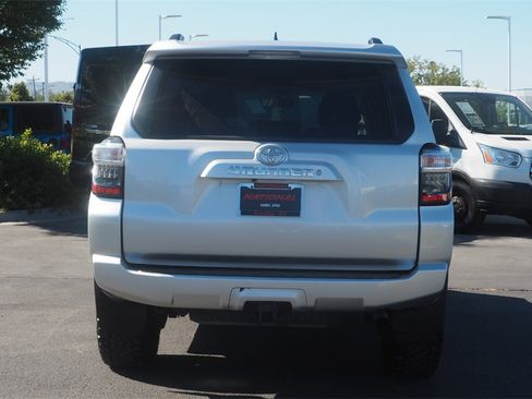 Used 2019 Toyota 4Runner SR5 image 6