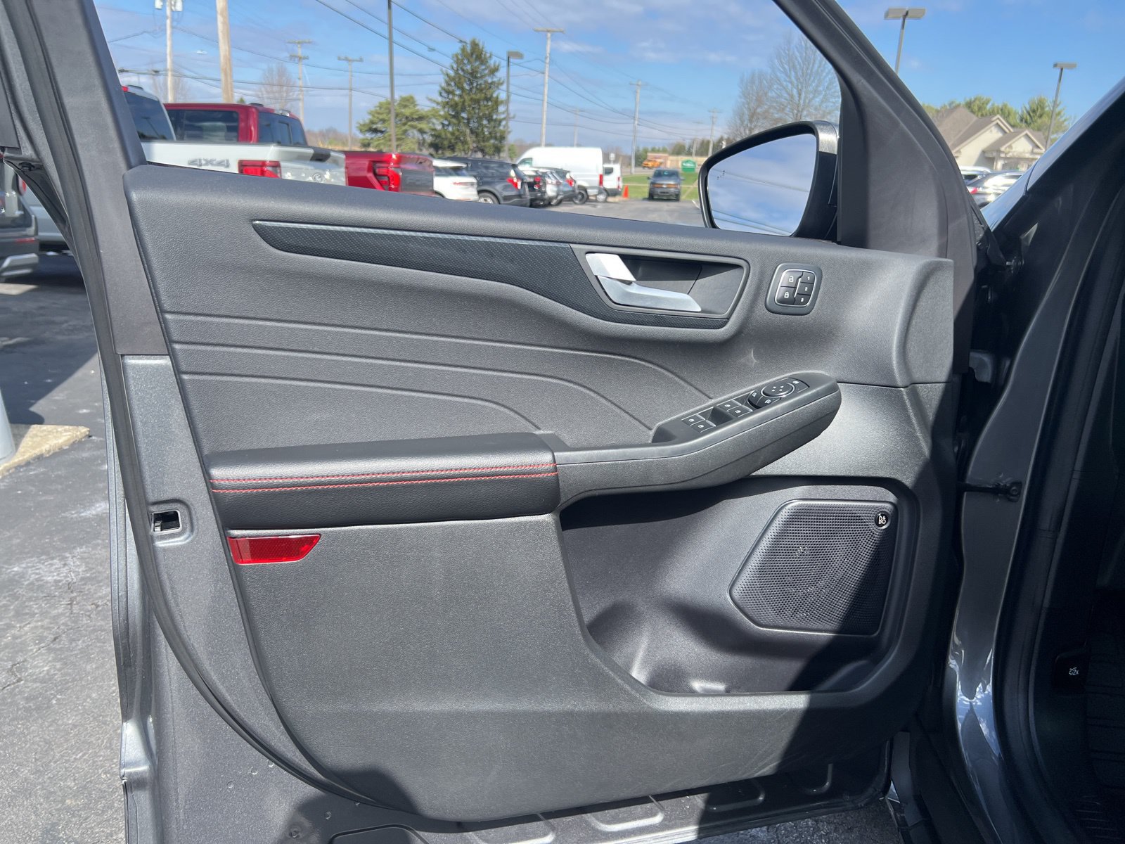 Used 2023 Ford Escape ST-Line Select w/ Tech Pack #2 AWD/4WD image 12