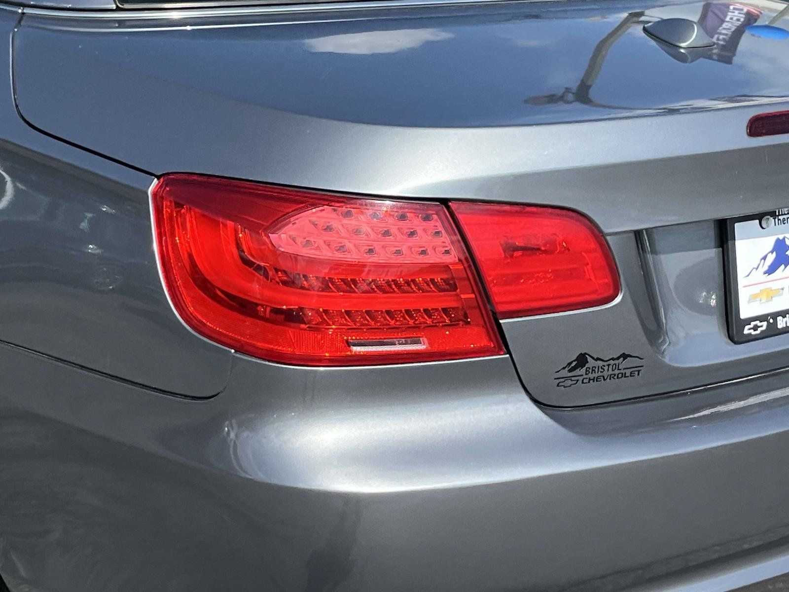 Used 2013 BMW 328i Convertible RWD image 6