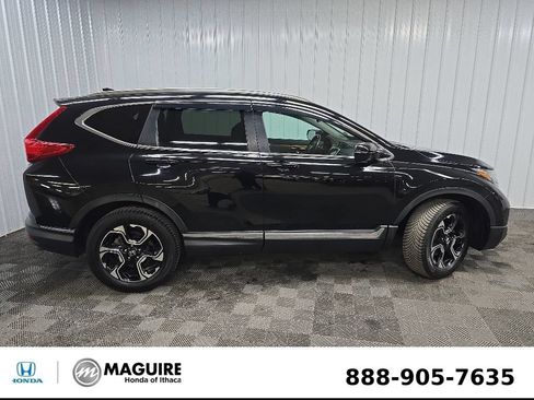 Used 2018 Honda CR-V Touring image 2