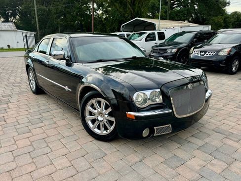 Used 2006 Chrysler 300 C image 10