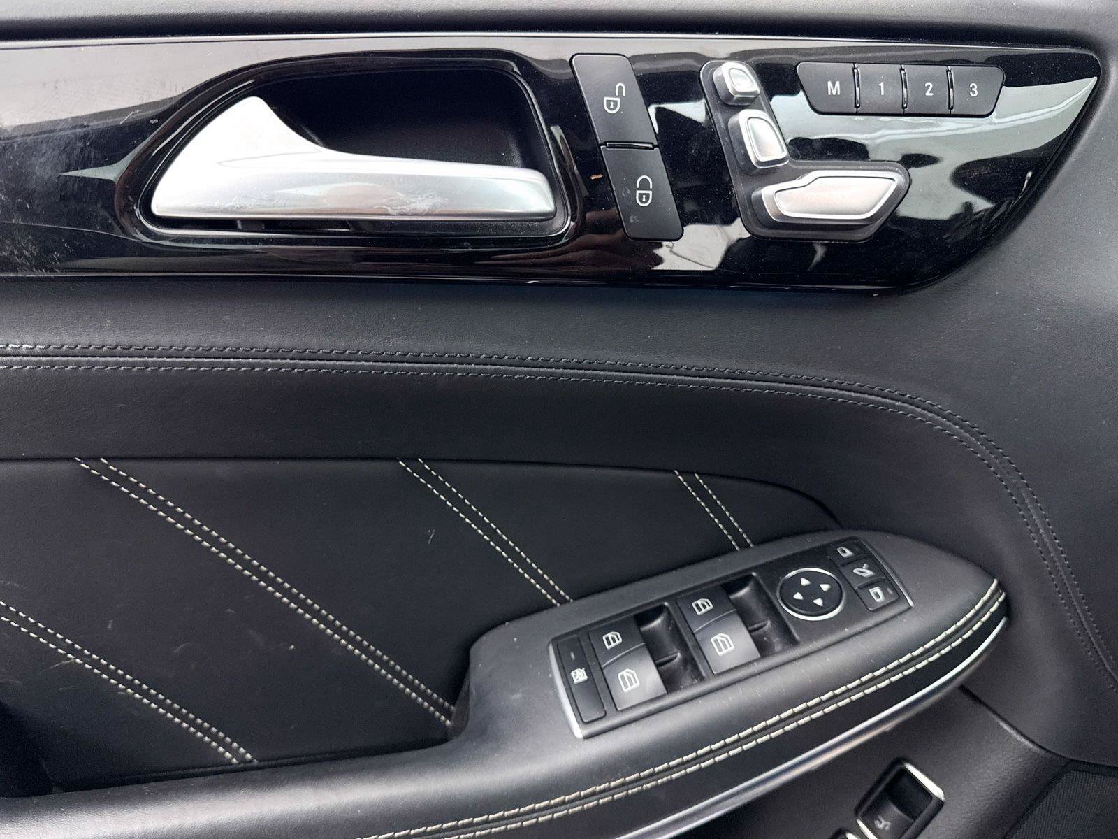 Used 2018 Mercedes-Benz GLS 63 AMG 4MATIC image 25