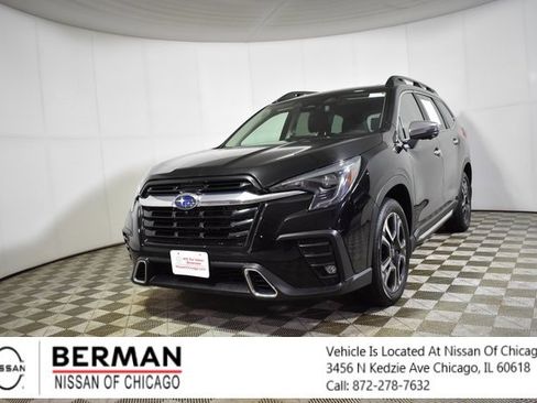 Used 2023 Subaru Ascent Touring image 1