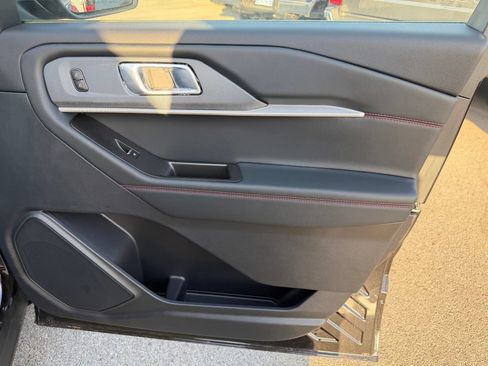 New 2026 Ford Explorer ST AWD/4WD image 9