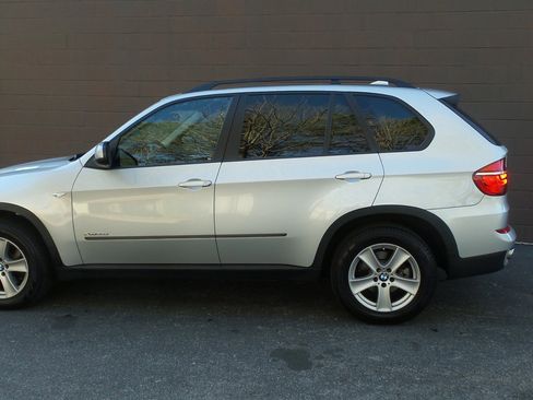 Used 2012 BMW X5 xDrive35d image 45