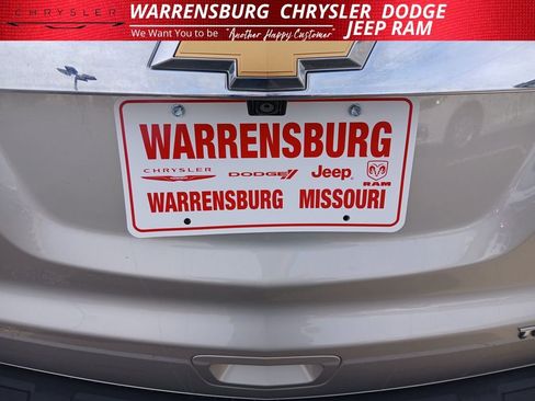 Used 2016 Chevrolet Traverse LT w/ Style and Technology Package image 31