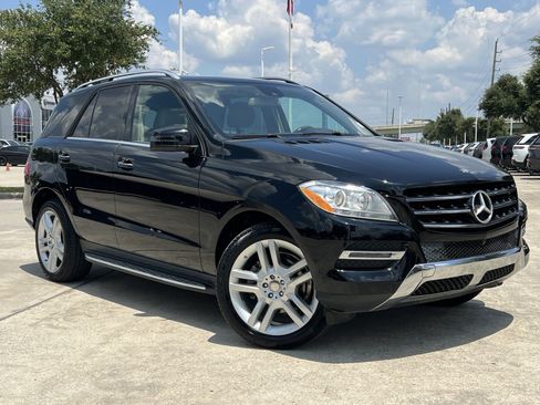 Used 2015 Mercedes-Benz ML 350 2WD image 2