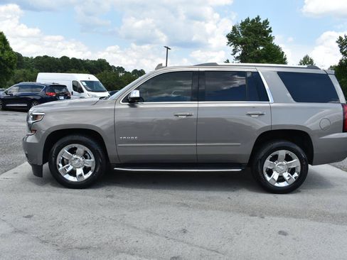 Used 2017 Chevrolet Tahoe Premier RWD image 9