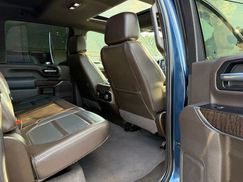 Used 2020 GMC Sierra 2500 Denali w/ Denali Ultimate Package AWD/4WD image 27