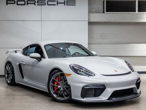 Used 2020 Porsche 718 Cayman GT4 image 10