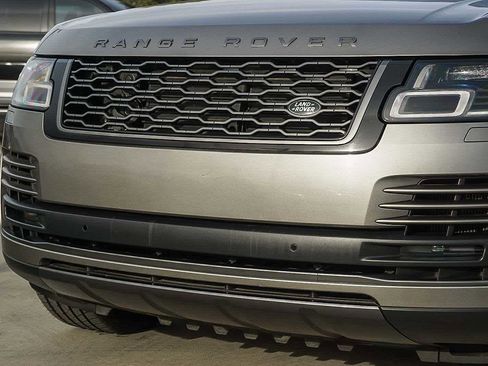 Used 2022 Land Rover Range Rover Westminster Edition image 8