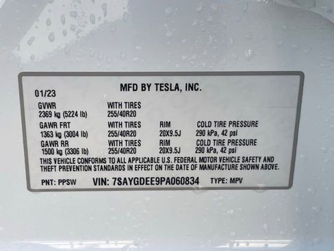 Used 2023 Tesla Model Y Long Range image 34