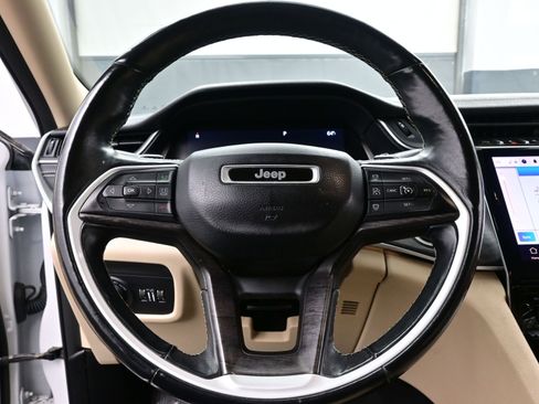 Used 2021 Jeep Grand Cherokee L Limited image 23