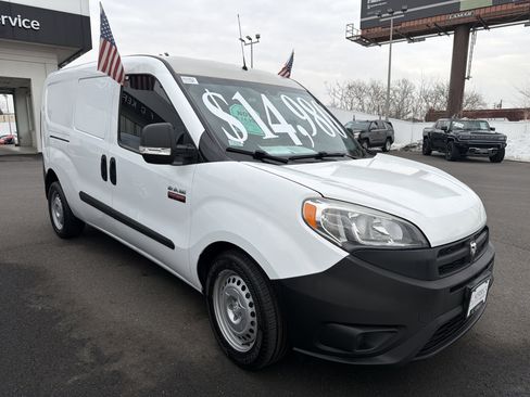 Used 2017 RAM ProMaster City Tradesman image 3