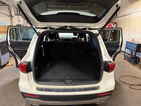 Used 2020 Mercedes-Benz GLB 250 4MATIC image 14