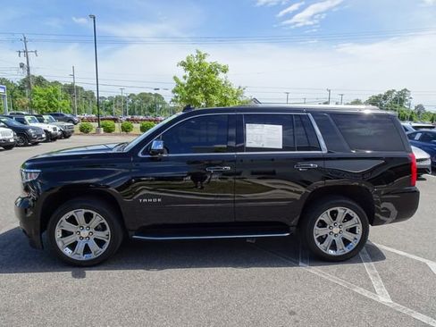 Used 2018 Chevrolet Tahoe Premier AWD/4WD image 7