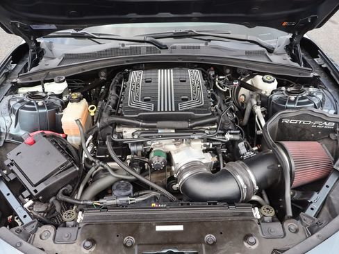 Used 2022 Chevrolet Camaro ZL1 RWD image 33