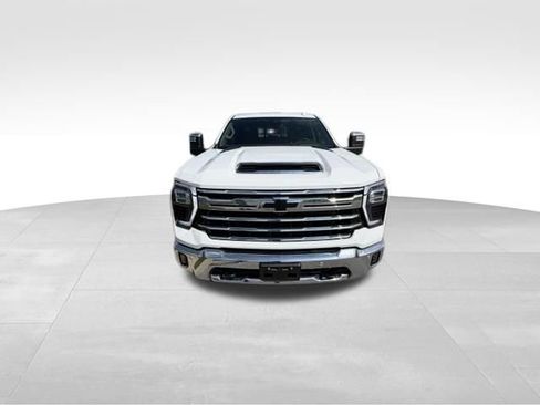 Certified 2024 Chevrolet Silverado 2500 LTZ w/ LTZ Plus Package AWD/4WD image 3