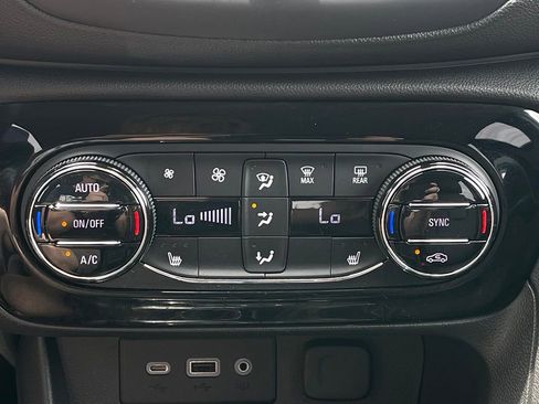 Used 2023 Buick Encore GX Select w/ Sport Touring Package AWD/4WD image 26
