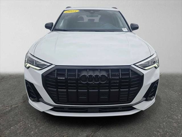 Used 2025 Audi Q3 2.0T Premium Plus w/ Premium Plus Package AWD/4WD image 8
