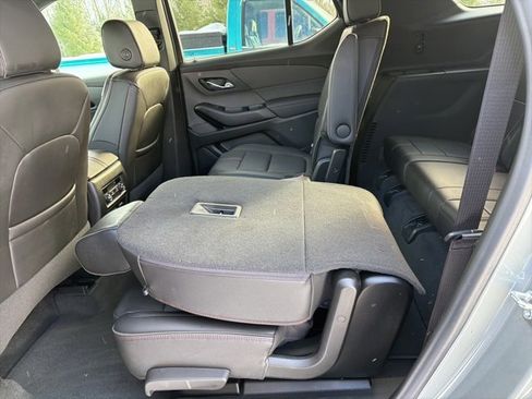 Certified 2023 Chevrolet Traverse RS image 31