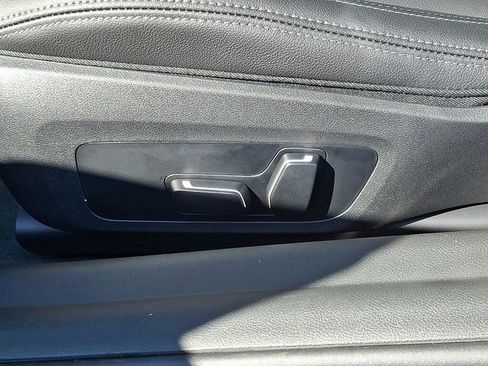 Certified 2025 BMW 230i xDrive Coupe w/ Convenience Package image 14