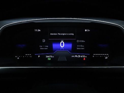 Used 2024 Volkswagen Tiguan SE image 25