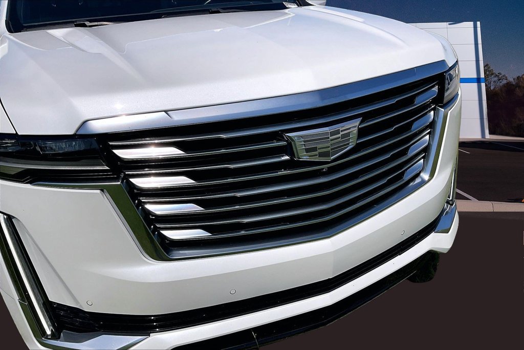 Used 2021 Cadillac Escalade Premium Luxury Platinum AWD/4WD image 38