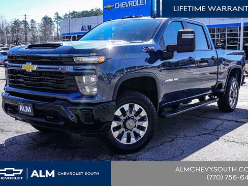 New 2026 Chevrolet Silverado 2500 Custom w/ Custom Value Package AWD/4WD image 3
