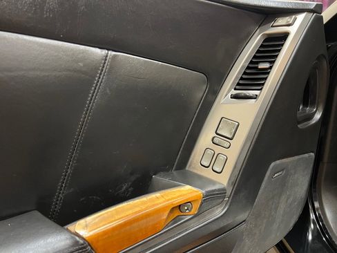 Used 2008 Cadillac XLR RWD image 27