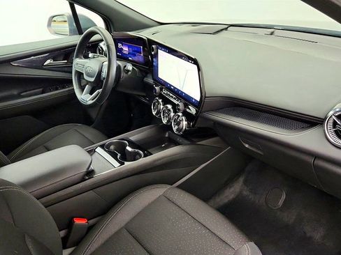 Used 2025 Chevrolet Blazer EV LT w/ Midnight/Sport Edition FWD image 23