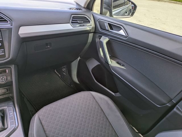Used 2019 Volkswagen Tiguan S w/ Driver Assistance Package FWD image 17